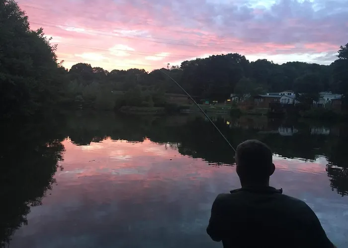 Belvedere Edge Lodge At Finlake Resort & Spa In Devon